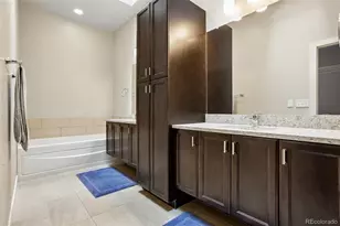 5548 Valentia Ct, Denver, CO 80238 - Photo 15