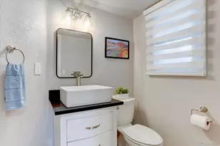 7 Desert Willow Ln, Littleton, CO 80127 - Photo 23