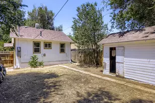 1336 Iola St, Aurora, CO 80010 - Photo 11