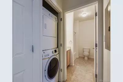 5255 Memphis Street #307, Denver, CO 80239 - Photo 9