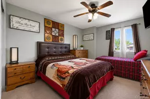 14470 Stoll Pl, Denver, CO 80239 - Photo 23