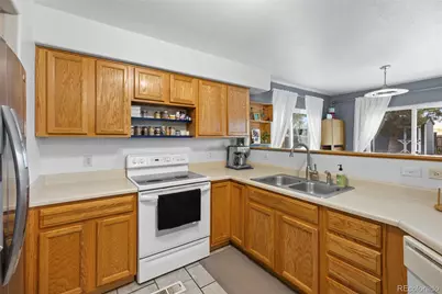 11785 W Independence Avenue, Lakewood, CO 80401 - Photo 9