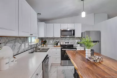 4234 S Bahama Street, Aurora, CO 80013 - Photo 5