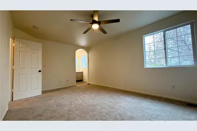 19625 E Montview Drive, Aurora, CO 80011 - Photo 11