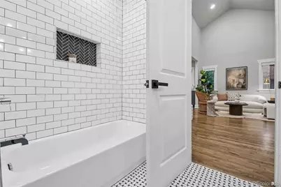 1240 Harrison Street, Denver, CO 80206 - Photo 19
