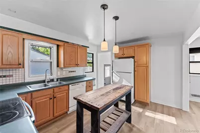 2711 Concord Street, Colorado Springs, CO 80907 - Photo 9