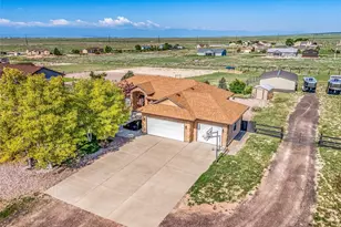 1237 N Stratton Dr, Pueblo West, CO 81007 - Photo 37