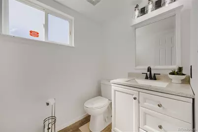 1467 Lincoln Circle, Longmont, CO 80501 - Photo 23