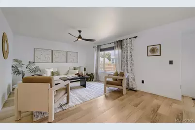 1467 Lincoln Circle, Longmont, CO 80501 - Photo 11