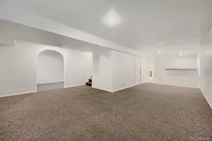 1467 Lincoln Cir, Longmont, CO 80501 - Photo 13