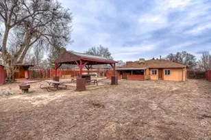 771 Troy St, Aurora, CO 80011 - Photo 15