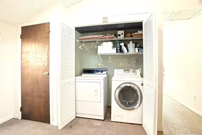 10510 S Deer Creek Road, Littleton, CO 80127 - Photo 29