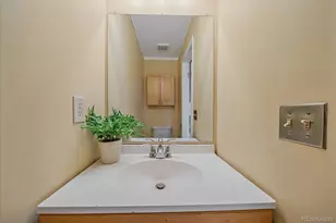 2262 S Jasper Way, Aurora, CO 80013 - Photo 11