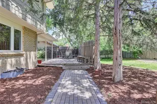 7504 E Jefferson Dr, Denver, CO 80237 - Photo 29