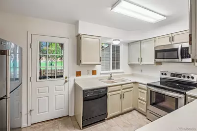 10212 W Dartmouth Avenue, Denver, CO 80227 - Photo 9