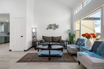 738 S Fairplay Court, Aurora, CO 80012 - Photo 5