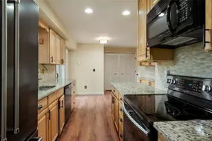 54 S Evanston Way, Aurora, CO 80012 - Photo 9