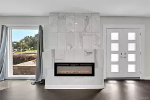 2551 N York St, Denver, CO 80205 - Photo 5