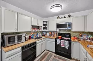 9380 E Center Ave, Denver, CO 80247 - Photo 7