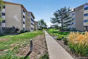 9380 E Center Ave, Denver, CO 80247 - Photo 19