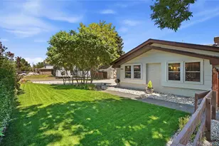 9490 Vance Ct, Broomfield, CO 80021 - Photo 3