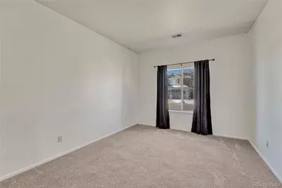 7326 S Nucla Street, Aurora, CO 80016 - Photo 9
