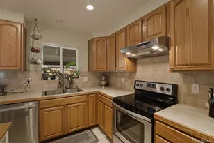 811 Ursula St, Aurora, CO 80011 - Photo 21