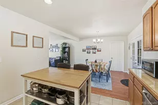 811 Ursula St, Aurora, CO 80011 - Photo 17