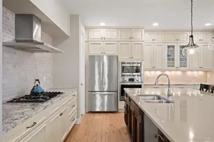 7945 E Prairie Meadow Dr, Denver, CO 80238 - Photo 11