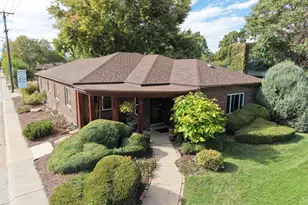 2901 Monaco Pkwy, Denver, CO 80207 - Photo 1