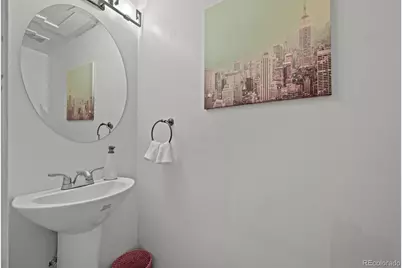 2901 Monaco Parkway, Denver, CO 80207 - Photo 21