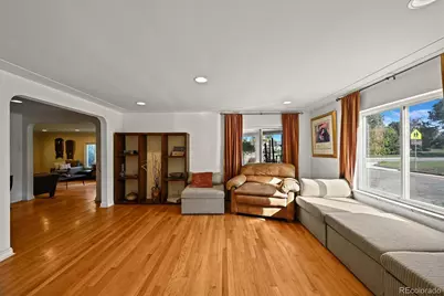 2901 Monaco Parkway, Denver, CO 80207 - Photo 13