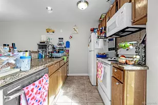 12182 E Kepner Pl, Aurora, CO 80012 - Photo 9