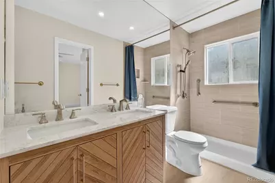 978 S Potomac Way, Aurora, CO 80012 - Photo 21