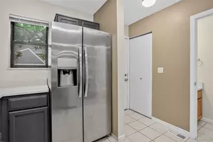 7474 E Arkansas Ave, Denver, CO 80231 - Photo 11