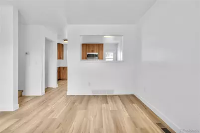 10272 W Lehigh Avenue, Denver, CO 80235 - Photo 5