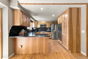 2322 E 101st Pl, Thornton, CO 80229 - Photo 5