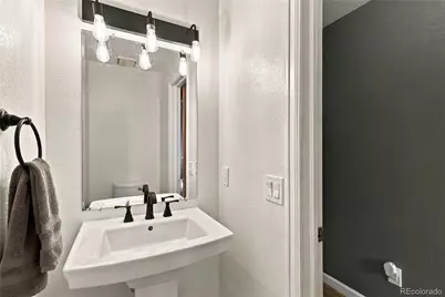 2322 E 101st Place, Thornton, CO 80229 - Photo 21