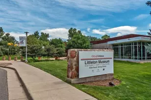 805 W Peakview Cir, Littleton, CO 80120 - Photo 41