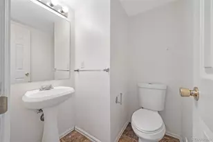 1337 S Danube Ct, Aurora, CO 80017 - Photo 13