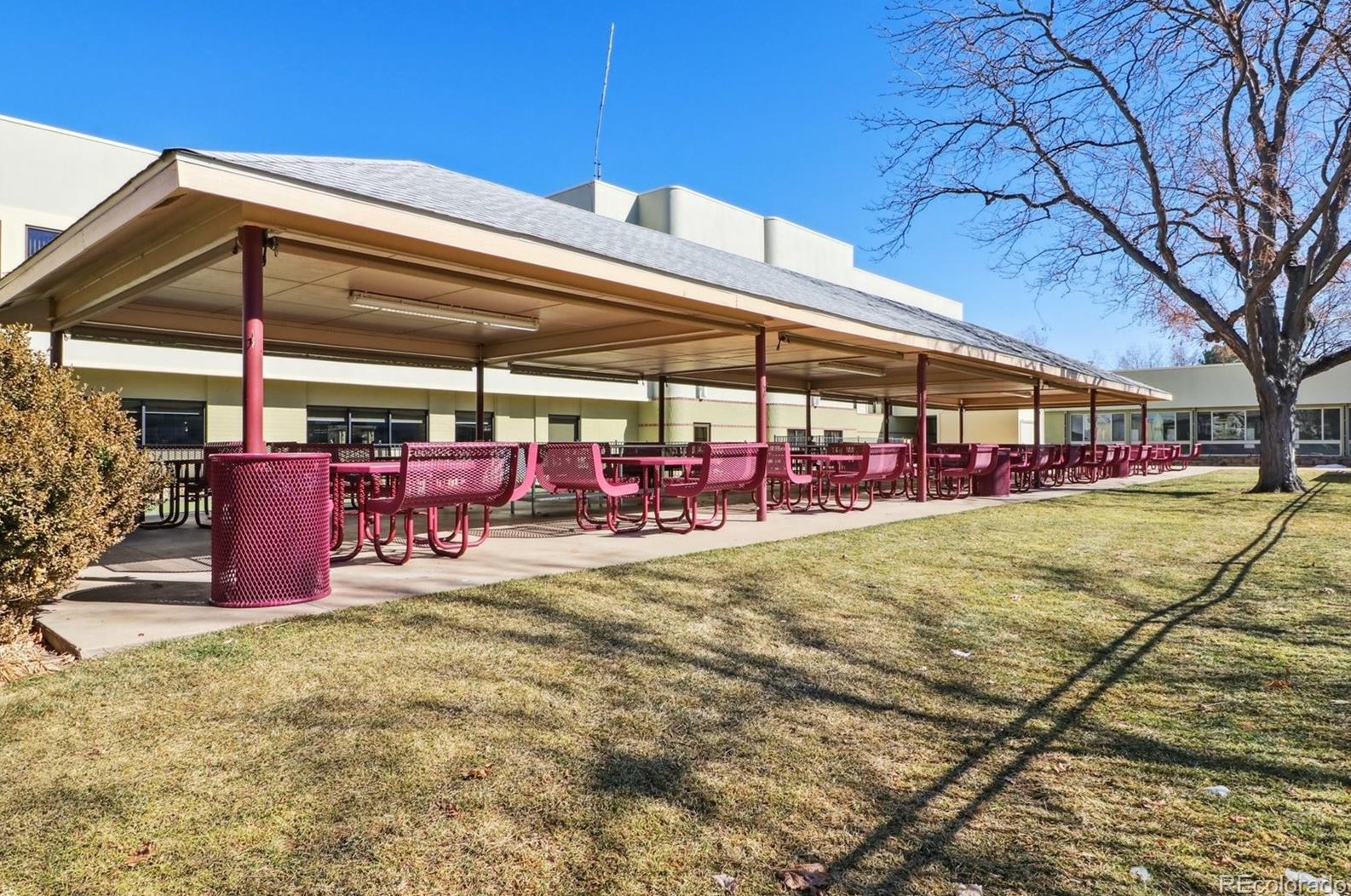 750 Clinton St, Denver CO  80247-1575 exterior