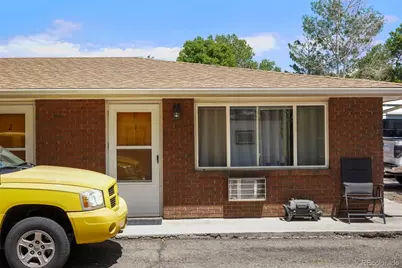 207 S Jefferson Avenue, Loveland, CO 80537 - Photo 3