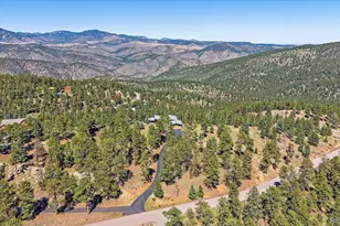 28645 Summit Ranch Dr, Golden, CO 80401 - Photo 47