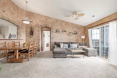 5255 Memphis Street #823, Denver, CO 80239 - Photo 7