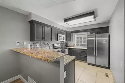 1981 S Hannibal Court #B, Aurora, CO 80013 - Photo 15