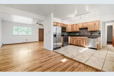 422 S Uvalda Street, Aurora, CO 80012 - Photo 7