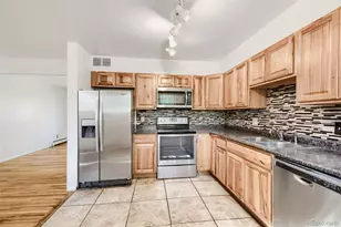 422 S Uvalda St, Aurora, CO 80012 - Photo 9
