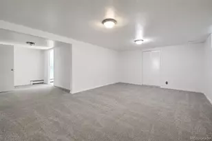 422 S Uvalda St, Aurora, CO 80012 - Photo 23
