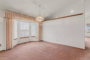 9657 W Peakview Dr, Littleton, CO 80123 - Photo 7