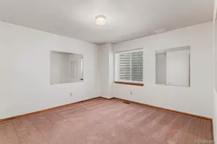 9657 W Peakview Dr, Littleton, CO 80123 - Photo 19